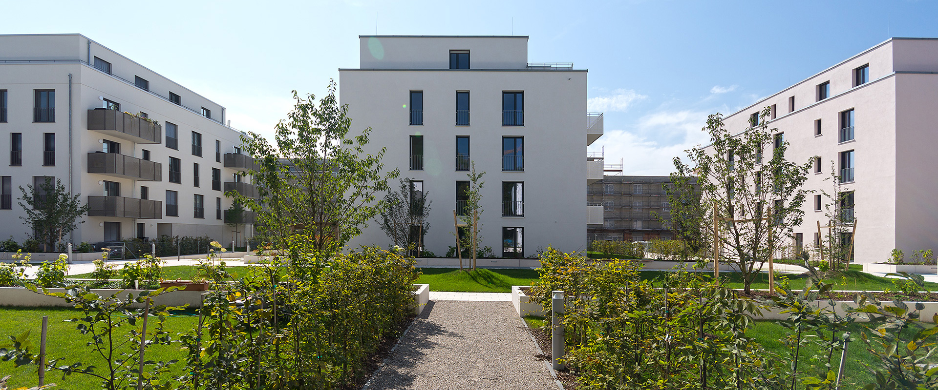 Domagkstraße. Mehrfamilienhäuser München Schwabing