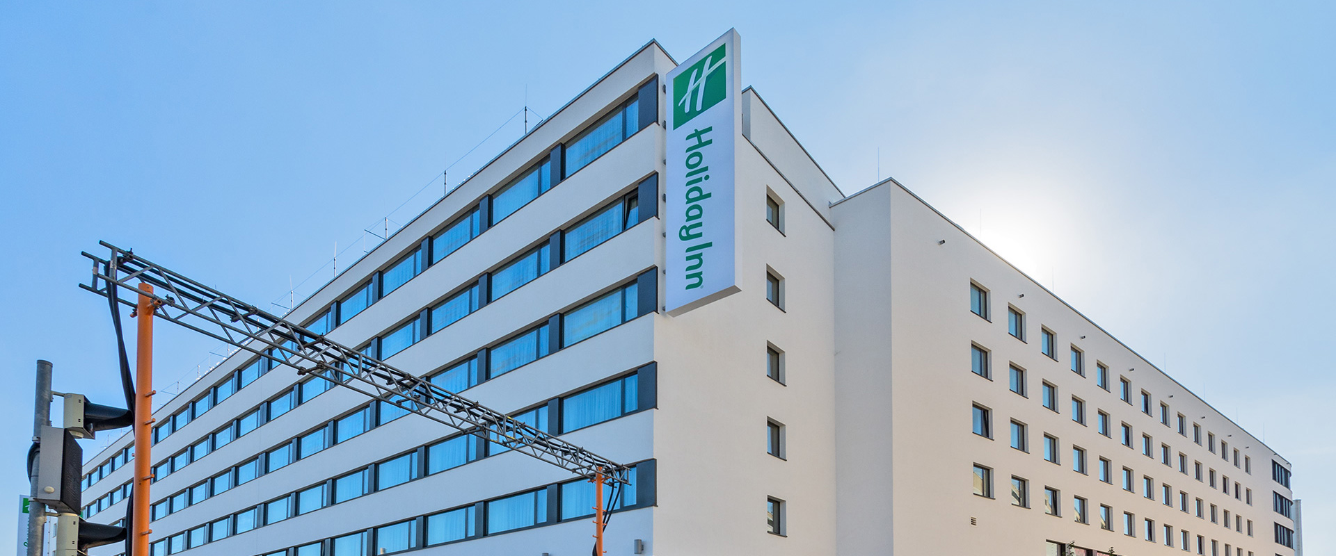 LBR20. Bürogebäude und Hotelanbau München Steinhausen